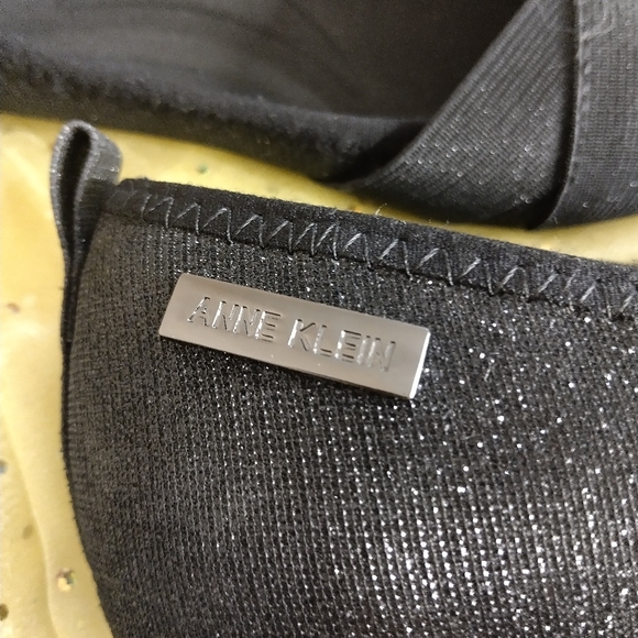 Anne Klein Iflex woman 7.5 good condition black sparkle ballet flats.Slip on. - Picture 3 of 9